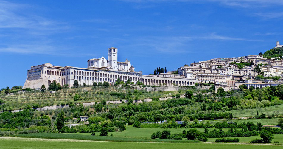 assisi-panoramica-3